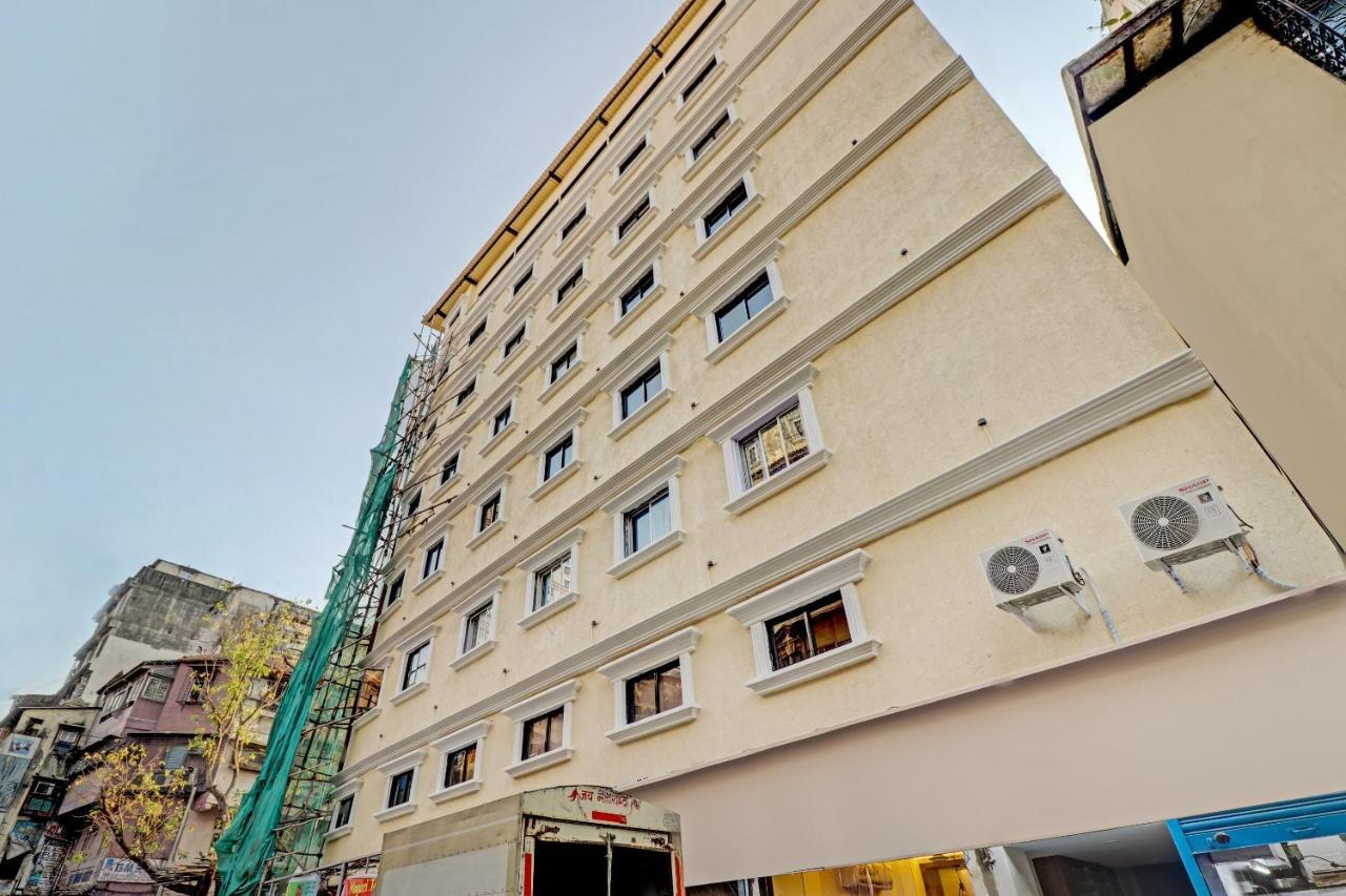 Capital O 79228 Peninsula Suites 3*