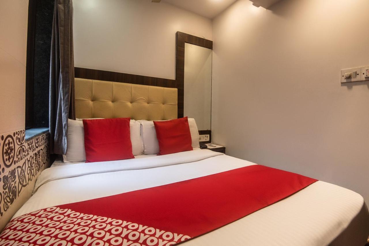 Hotel Oyo 69199 Swapna 3*