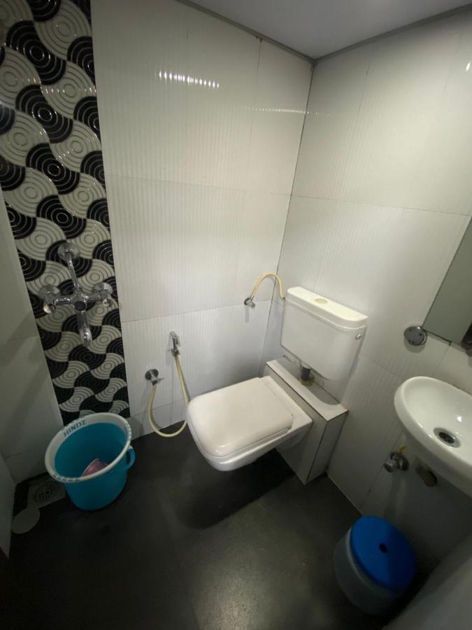 Paris Residency Next To Dadar Railway Station Hotel Mumbai
