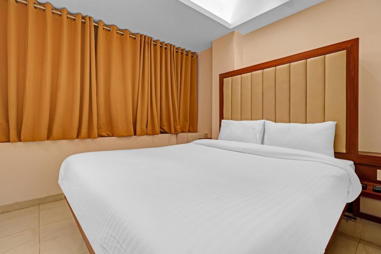 Hotel Capital O 84240 Galaxy Mumbai