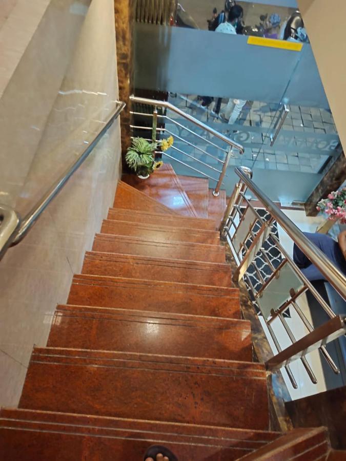 Hotel Golden Galaxy Mumbai