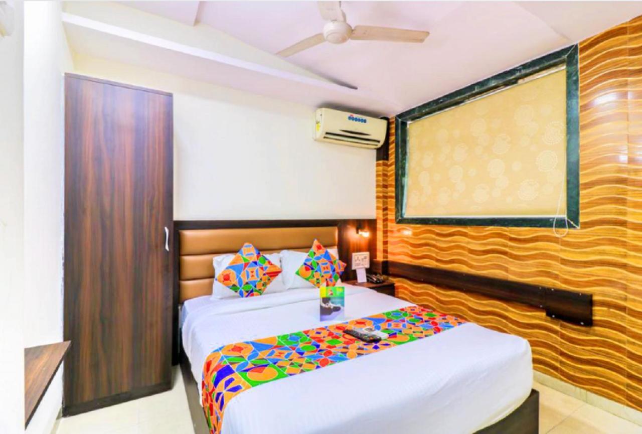 Hotel Fabhotel Galaxy Bombaim