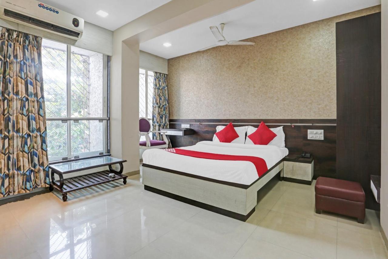 Oyo Flagship 83475 Starlight Hotel Mumbai