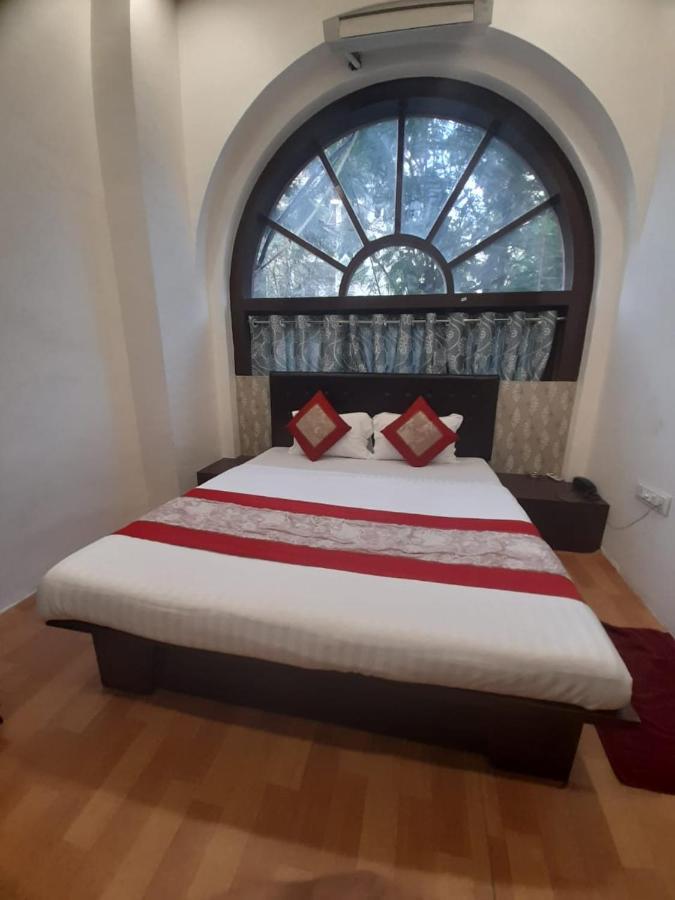 Guest house Hotel Grants Residency Mumbai
