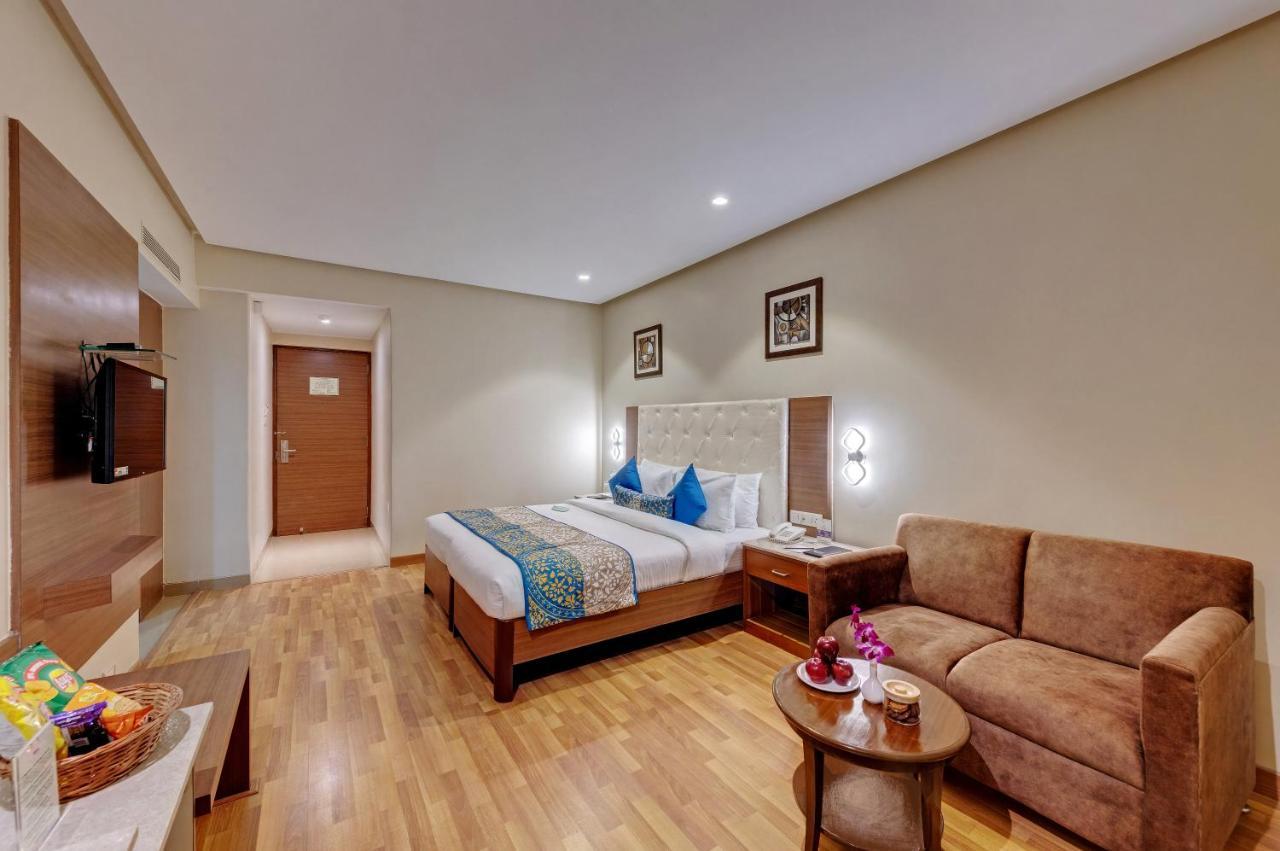 The Caliph Hotel, Near Powai 3*