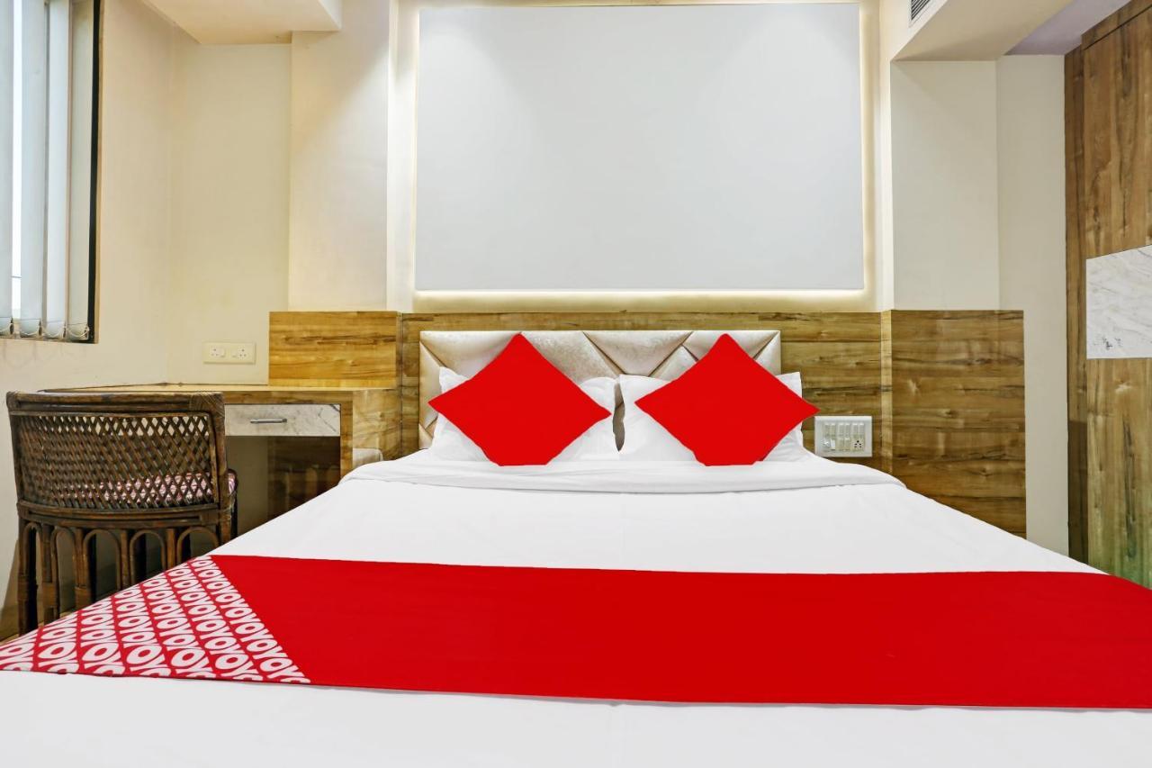 Hotel Oyo 85290 Milona Service