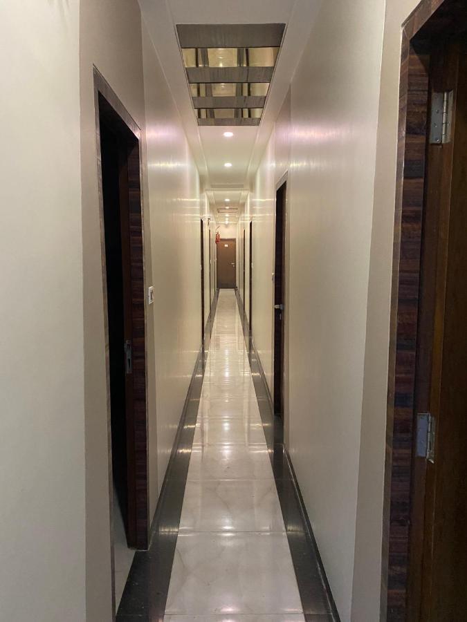 Palace Residency Near Lokmanya Tilak Terminus Hotel 2*