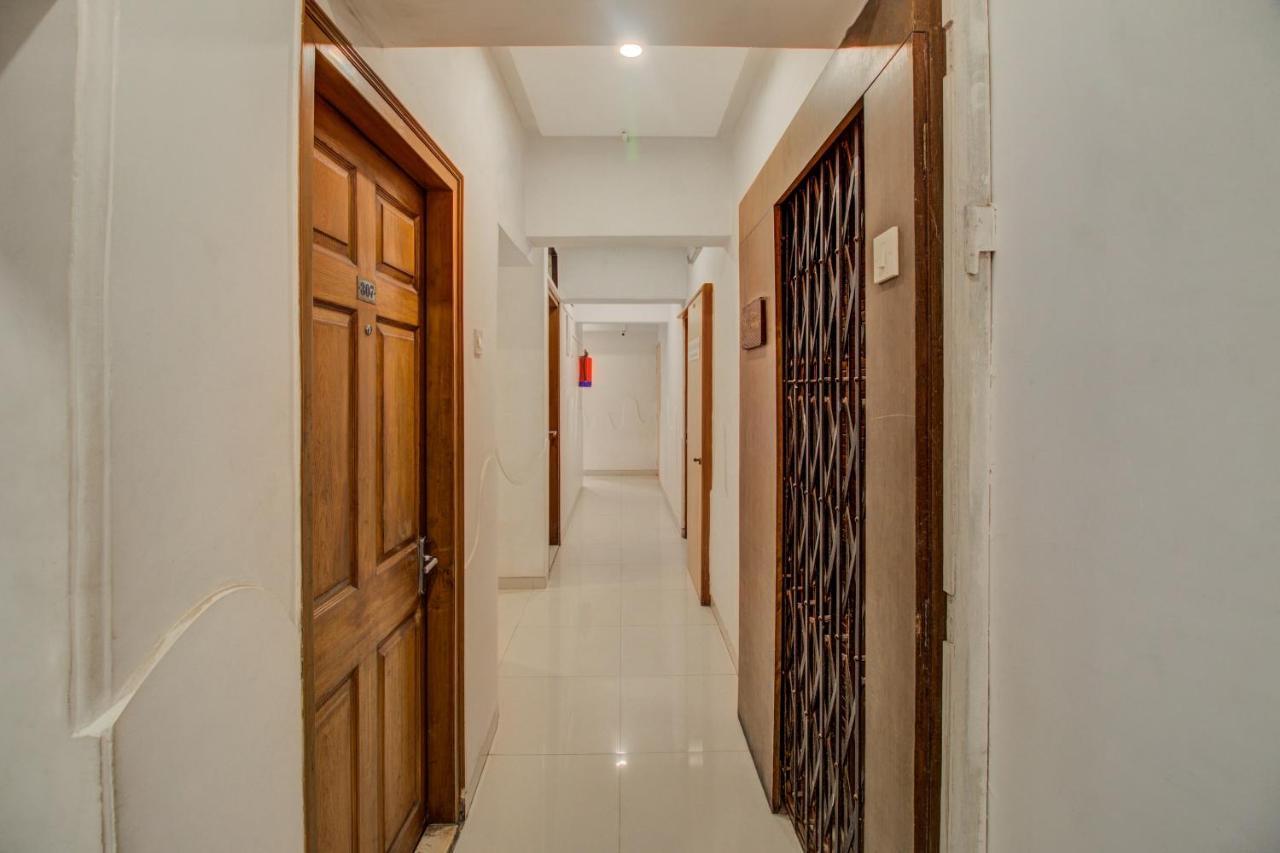 Oyo Flagship 572 Santacruz West Hotel Mumbai