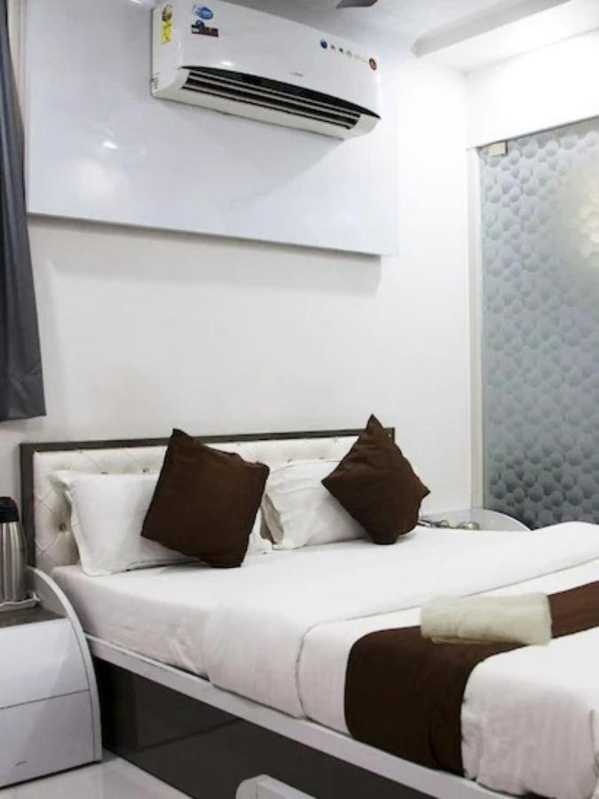 Fabexpress Satellite Hotel 3*