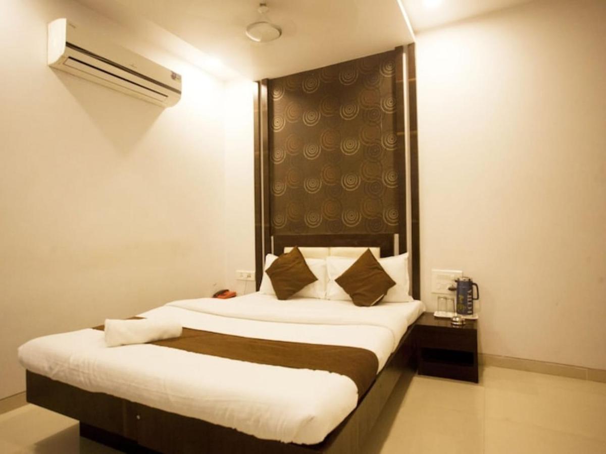Fabexpress Satellite Hotel Mumbai
