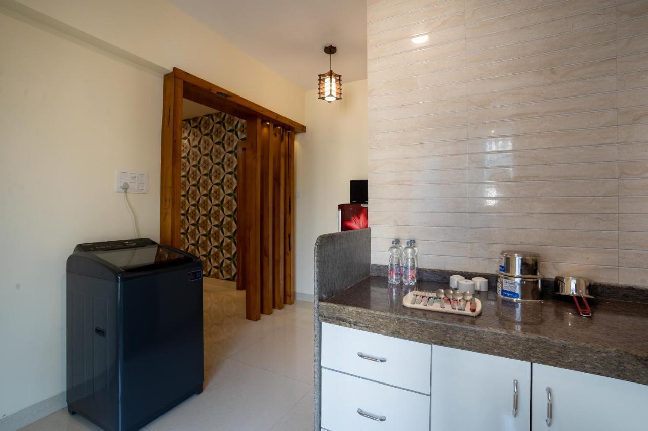 Home2 And Service Apartments, Airport * Mumbai