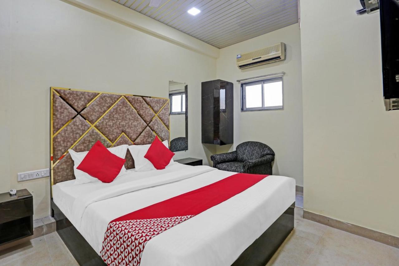 Oyo 85137 Hotel Indigo Inn Hotel