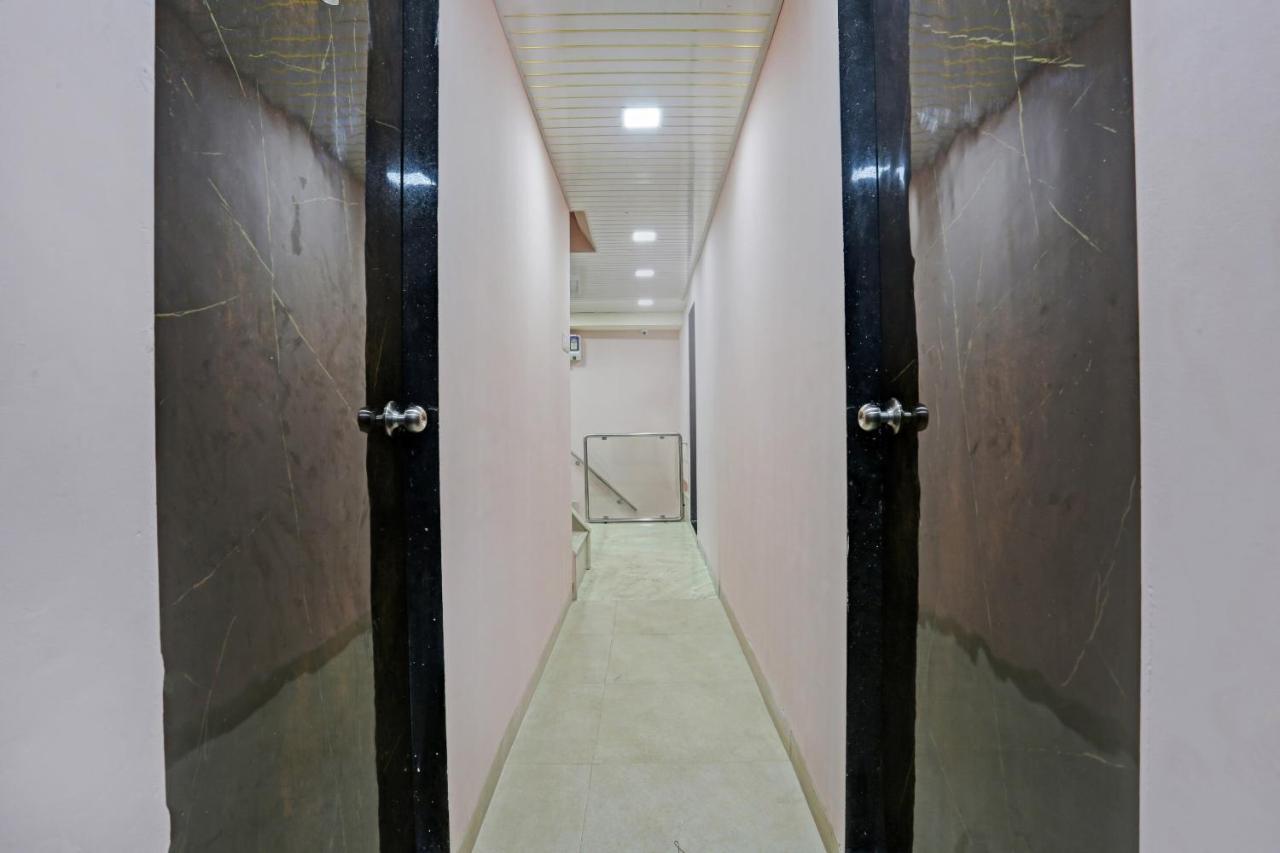 Oyo 85137 Hotel Indigo Inn 3*