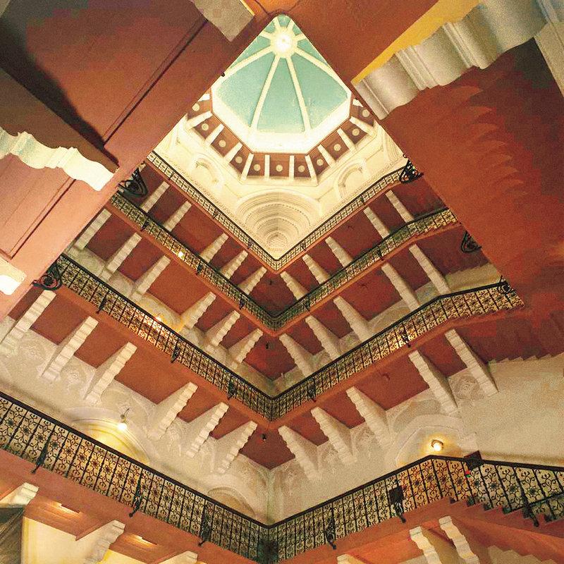 Hotel, Colaba Hotel 2*