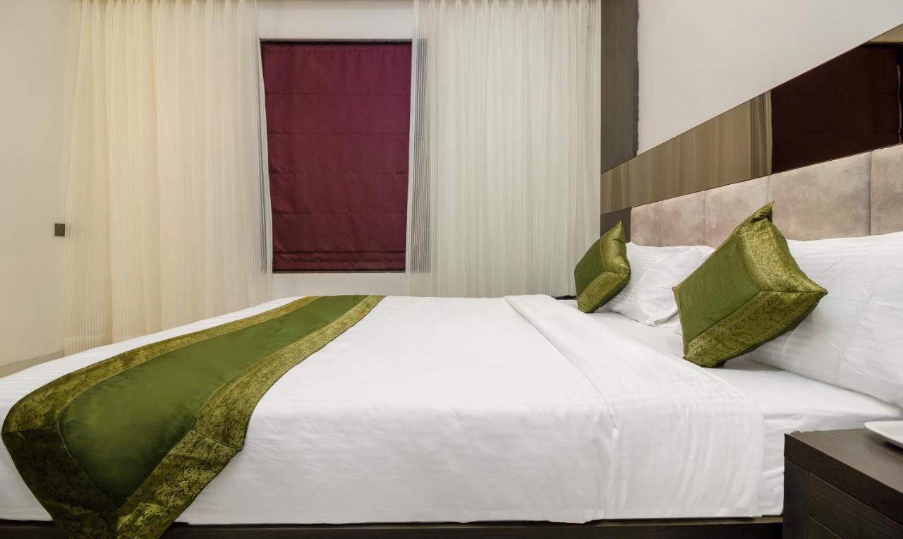 Oyster Andheri West Hotel Mumbai