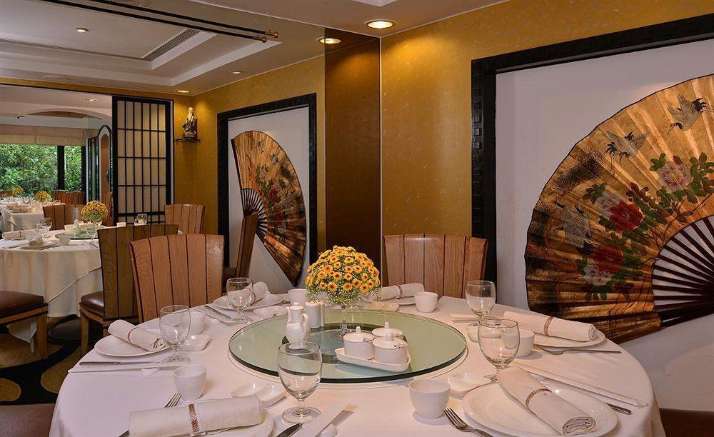 Marine Plaza Hotel 5*