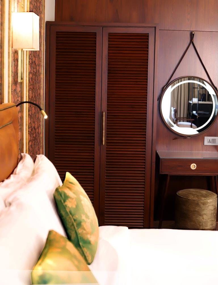 The Ambassador, Marine Drive, 4* Bombaim