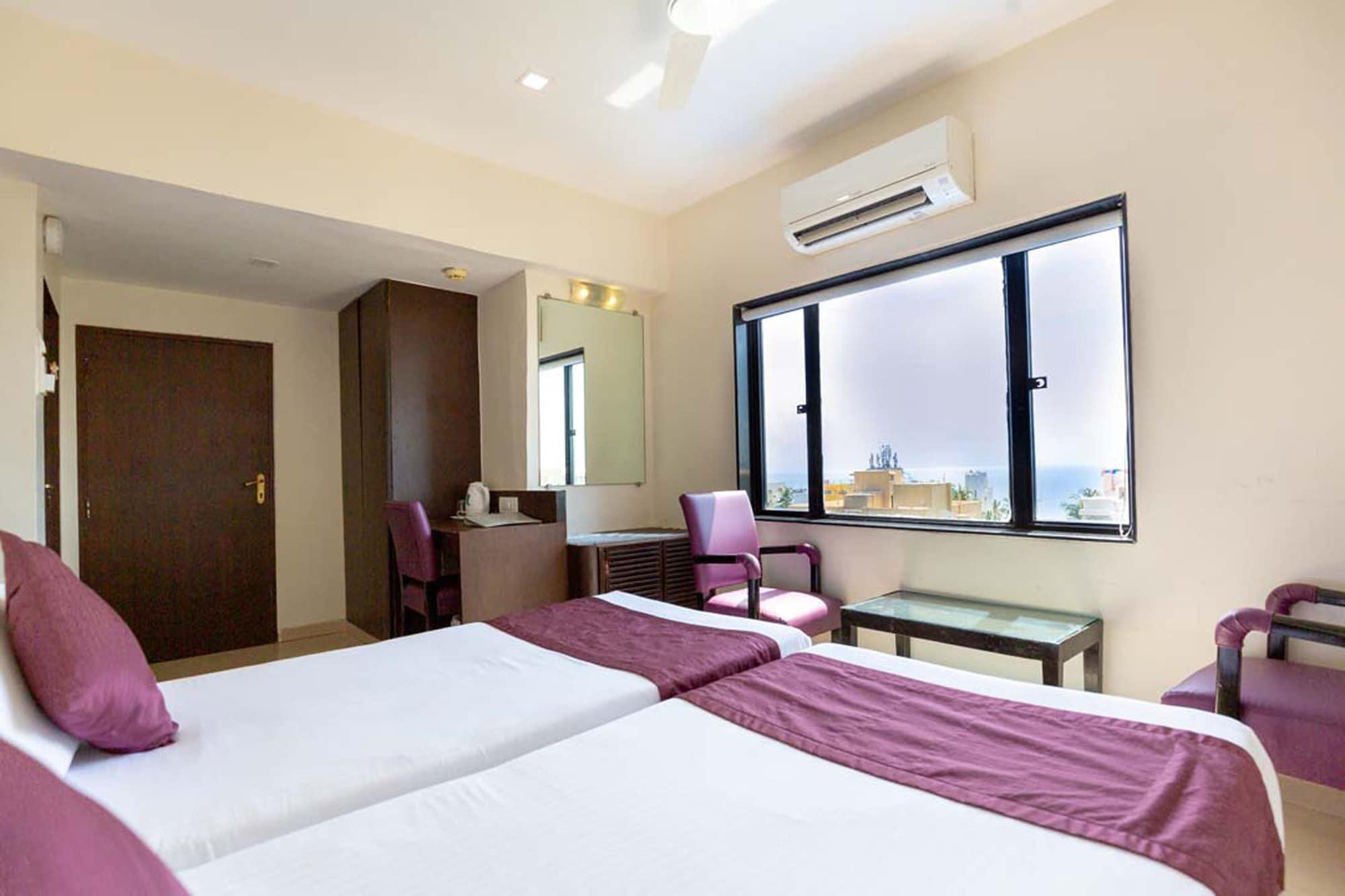 Hotel Sukh 2*