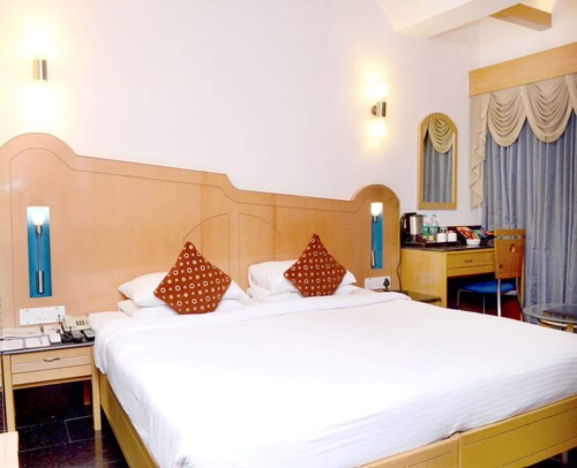 Ramee Guestline Khar 3* Bombaim