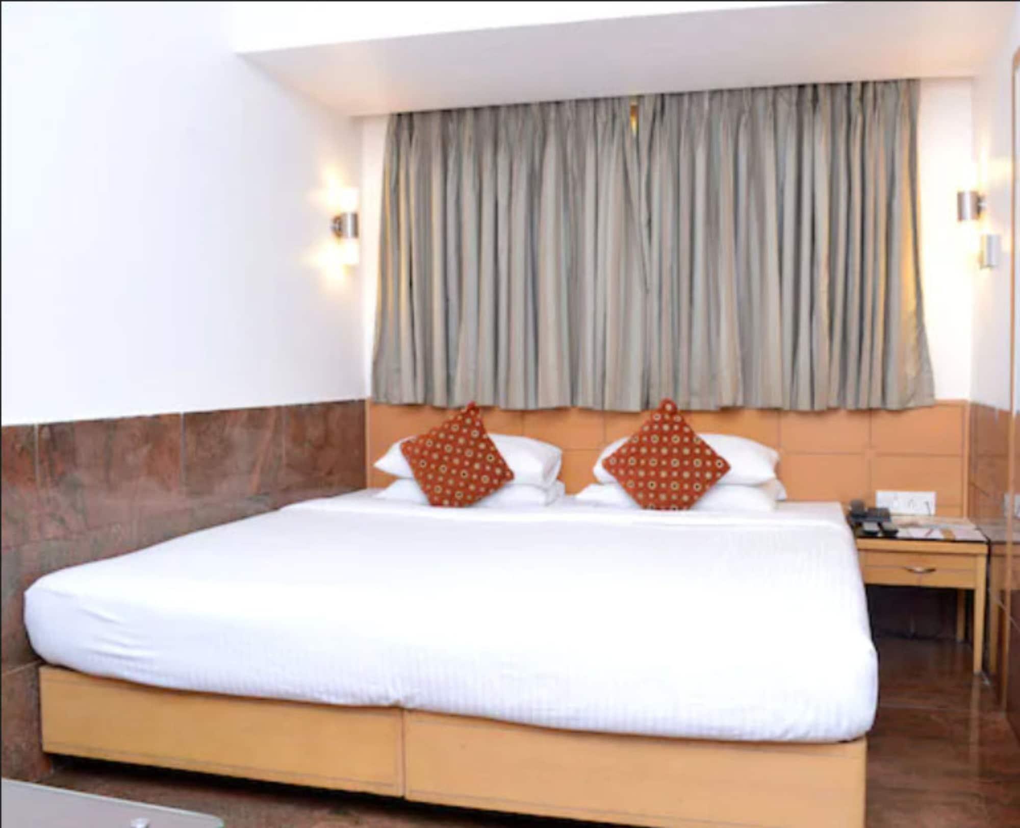 Ramee Guestline Khar Bombaim