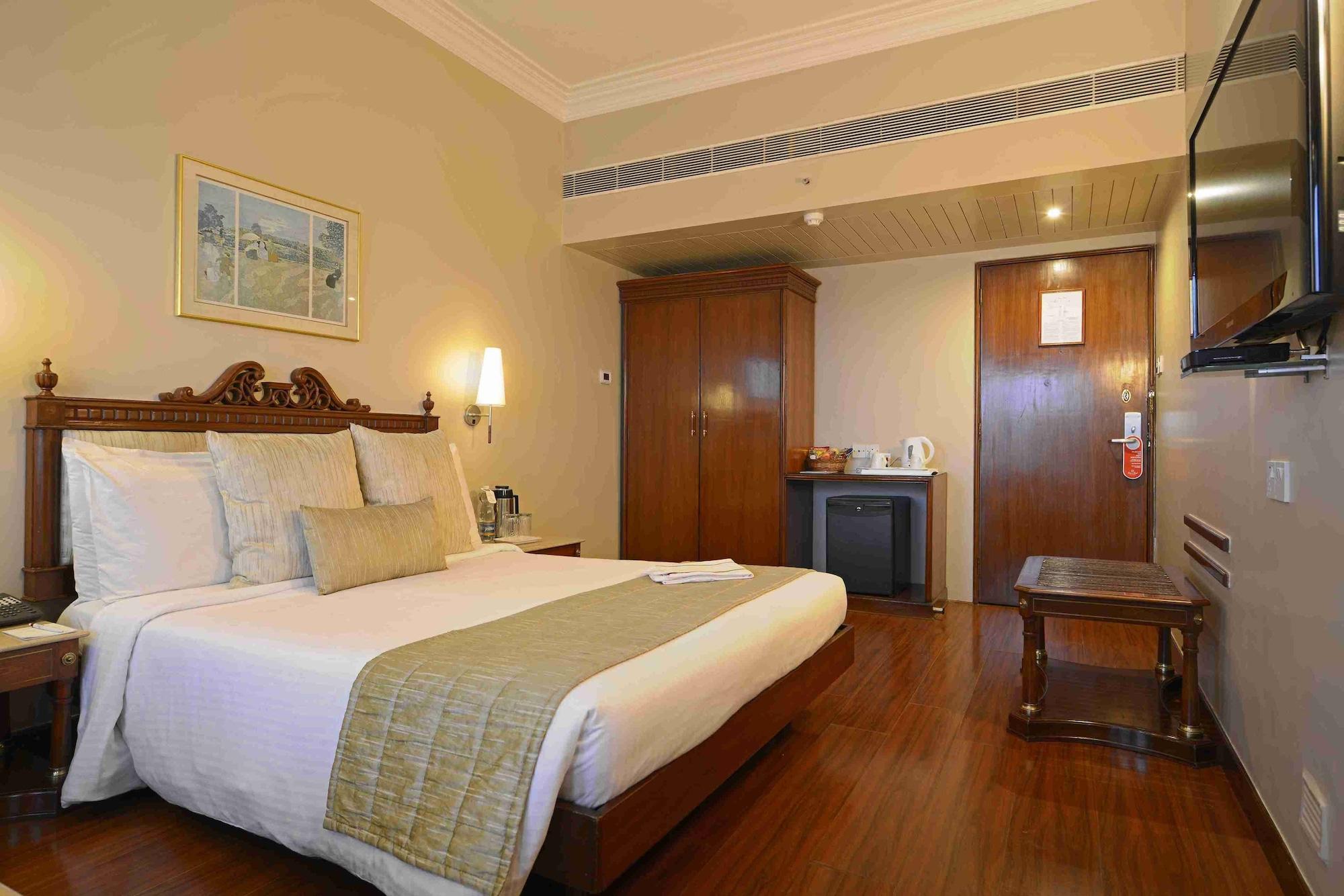 Hotel Sun-n-sand Juhu