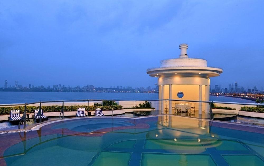 Marine Plaza Hotel Mumbai