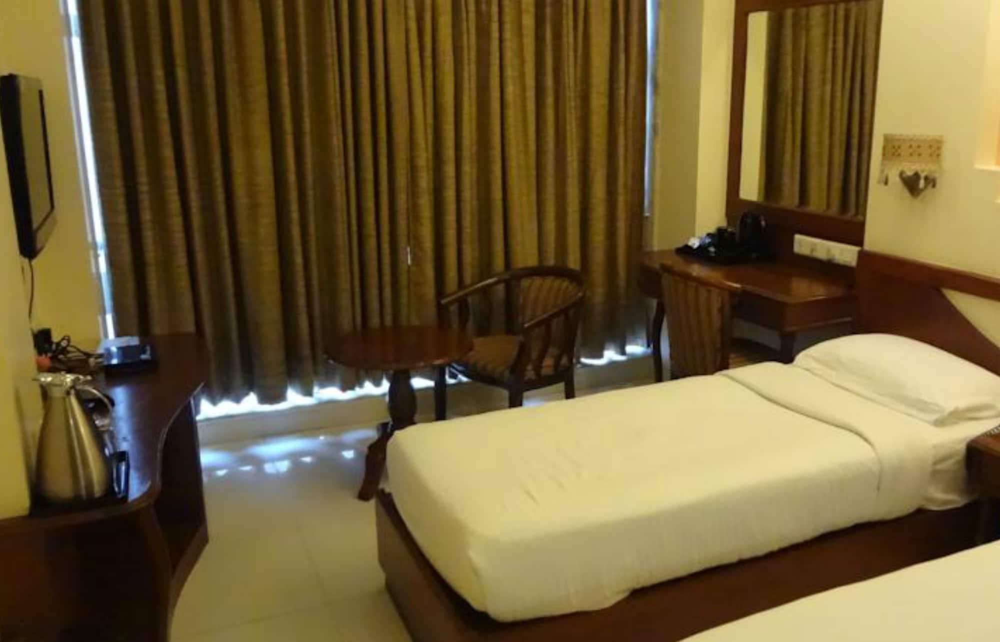 Fabhotel Shubhangan - Nr Bandra Mumbai