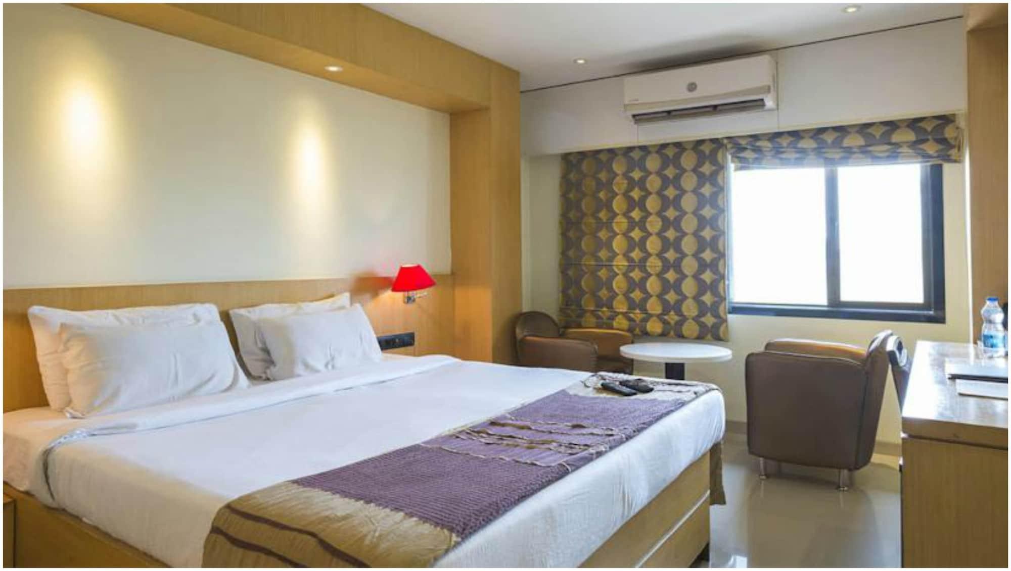 Oriental Aster - International Airport 4*