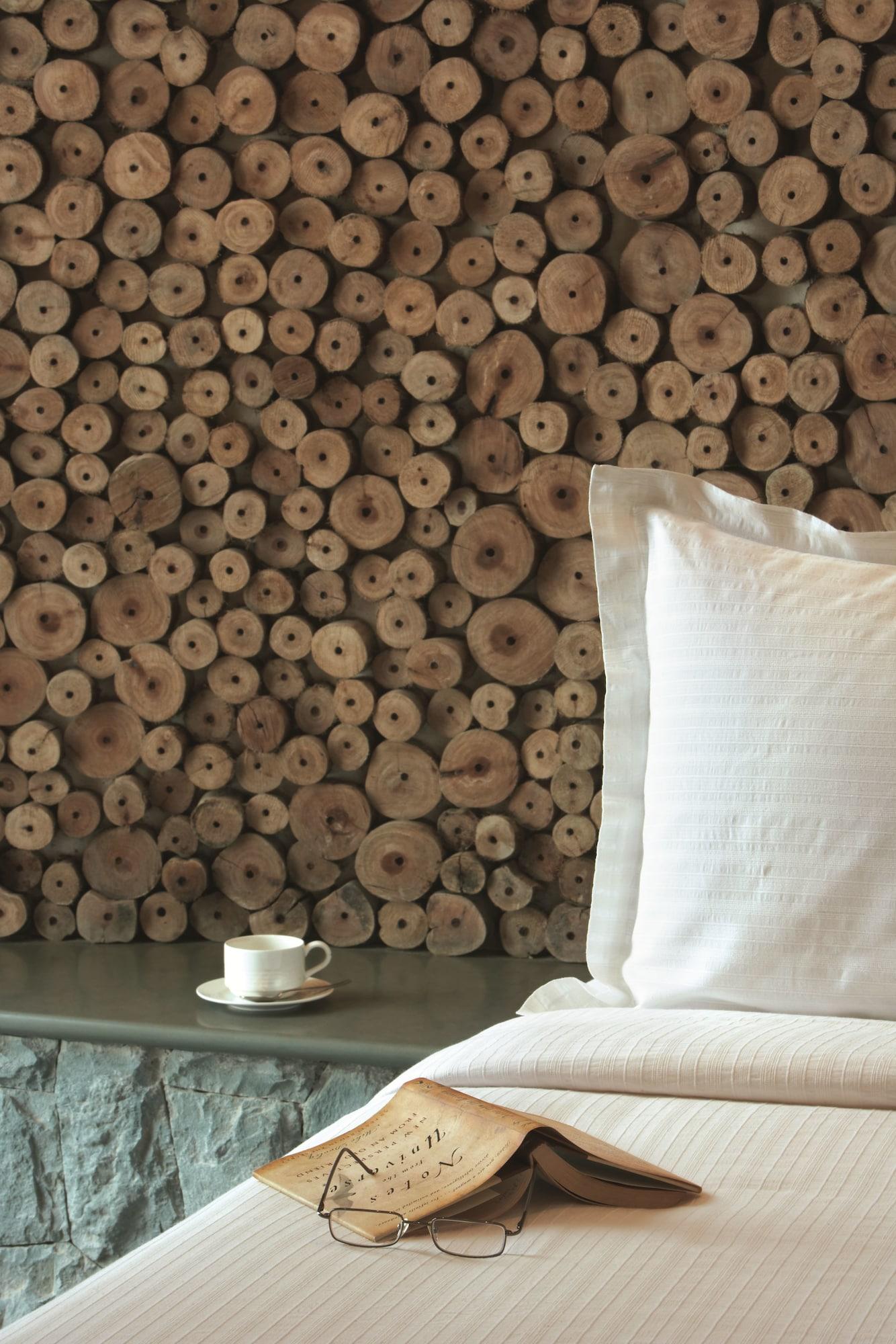 Hotel Waterstones Mumbai