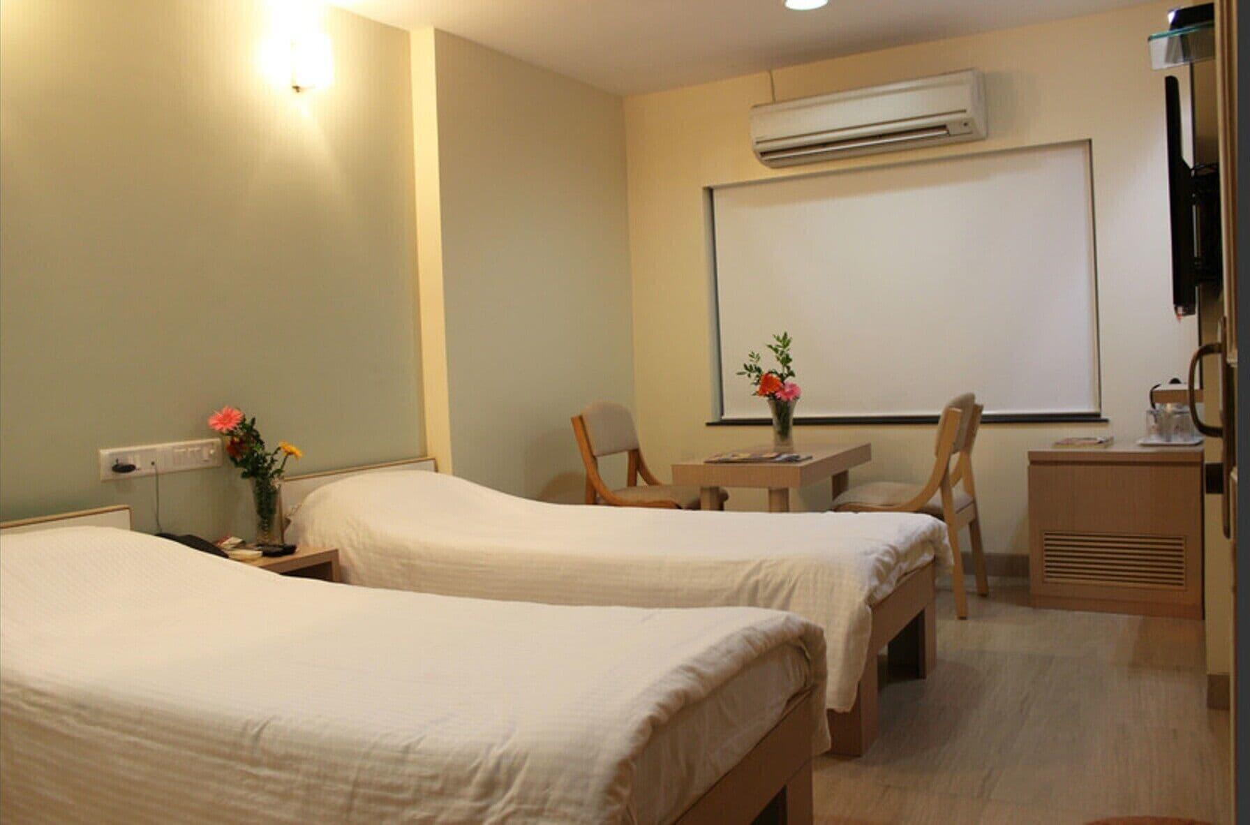 Airlines International Hotel 2*