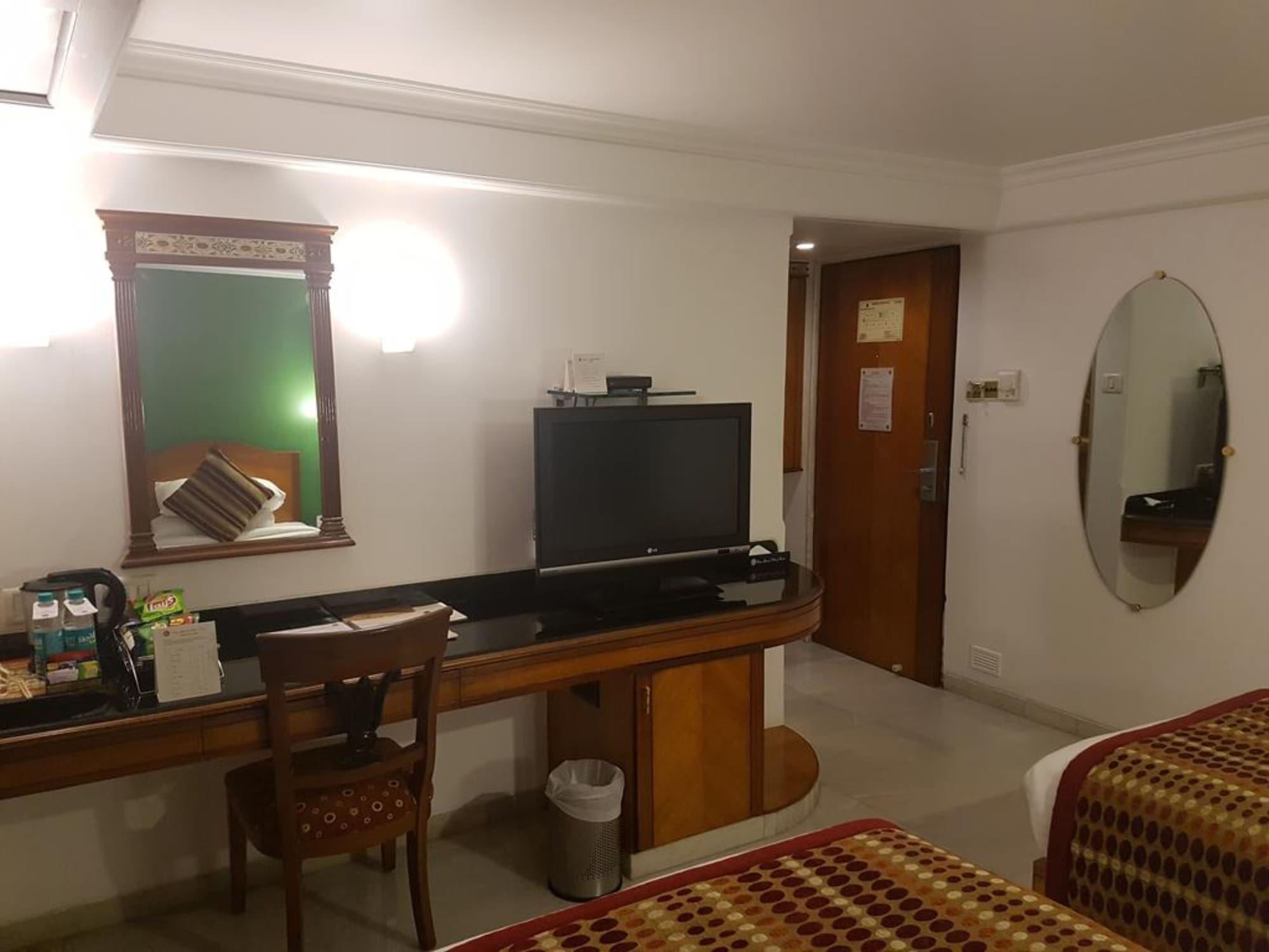 Hotel Ramee Guestline Dadar Mumbai