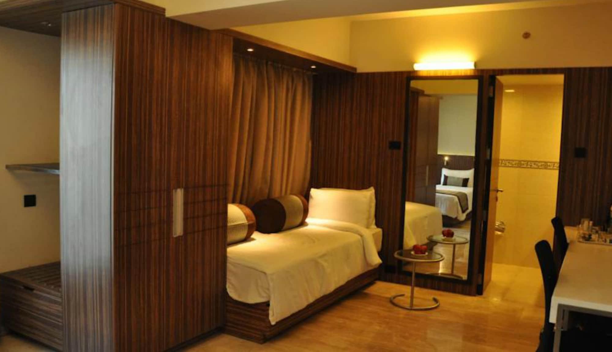 Residency Sarovar Portico Hotel Mumbai