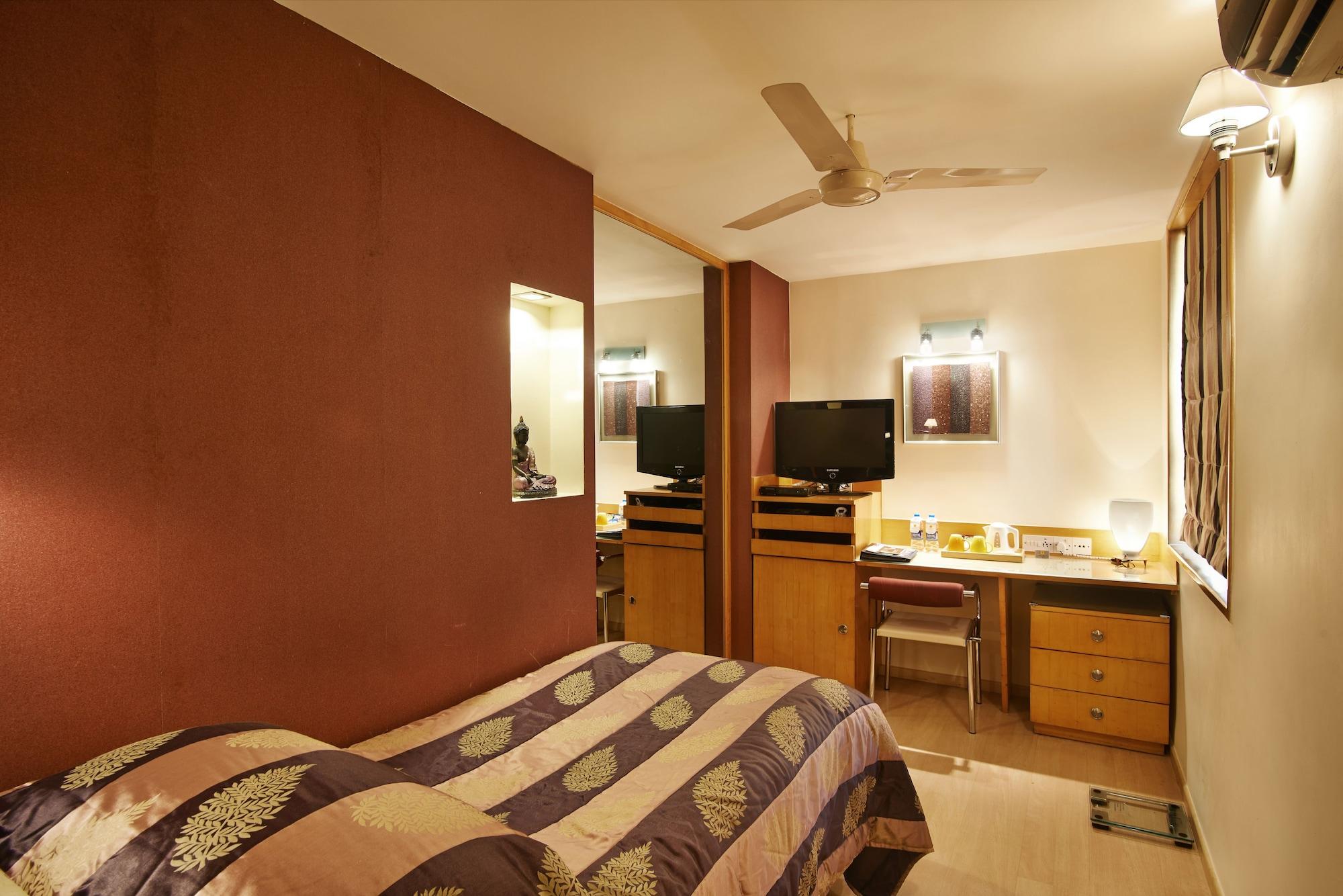 The Shalimar Hotel, Kemps Corner Hotel