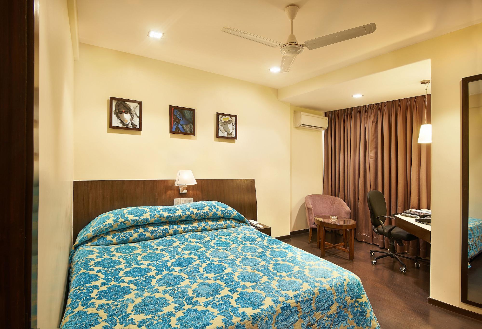The Shalimar Hotel, Kemps Corner Hotel 4*