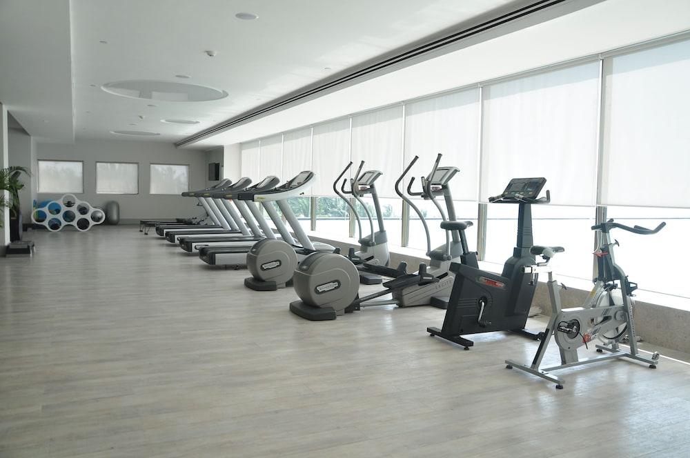Hotel Taj Lands End 5*