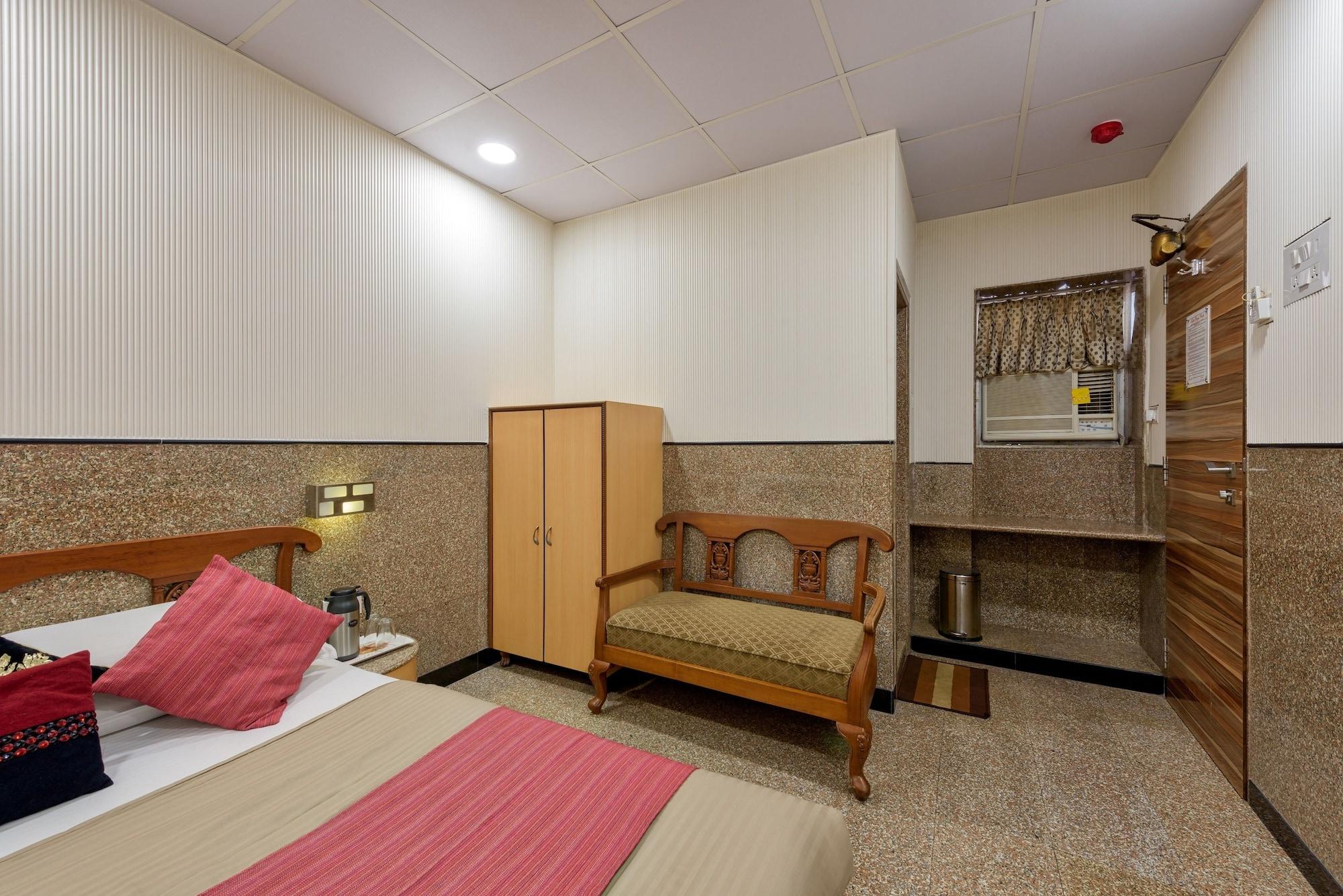 Royal Castle Hotel