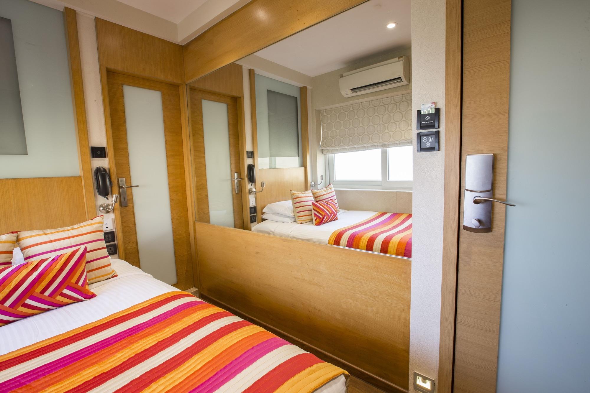 Bawa Continental Hotel 3*
