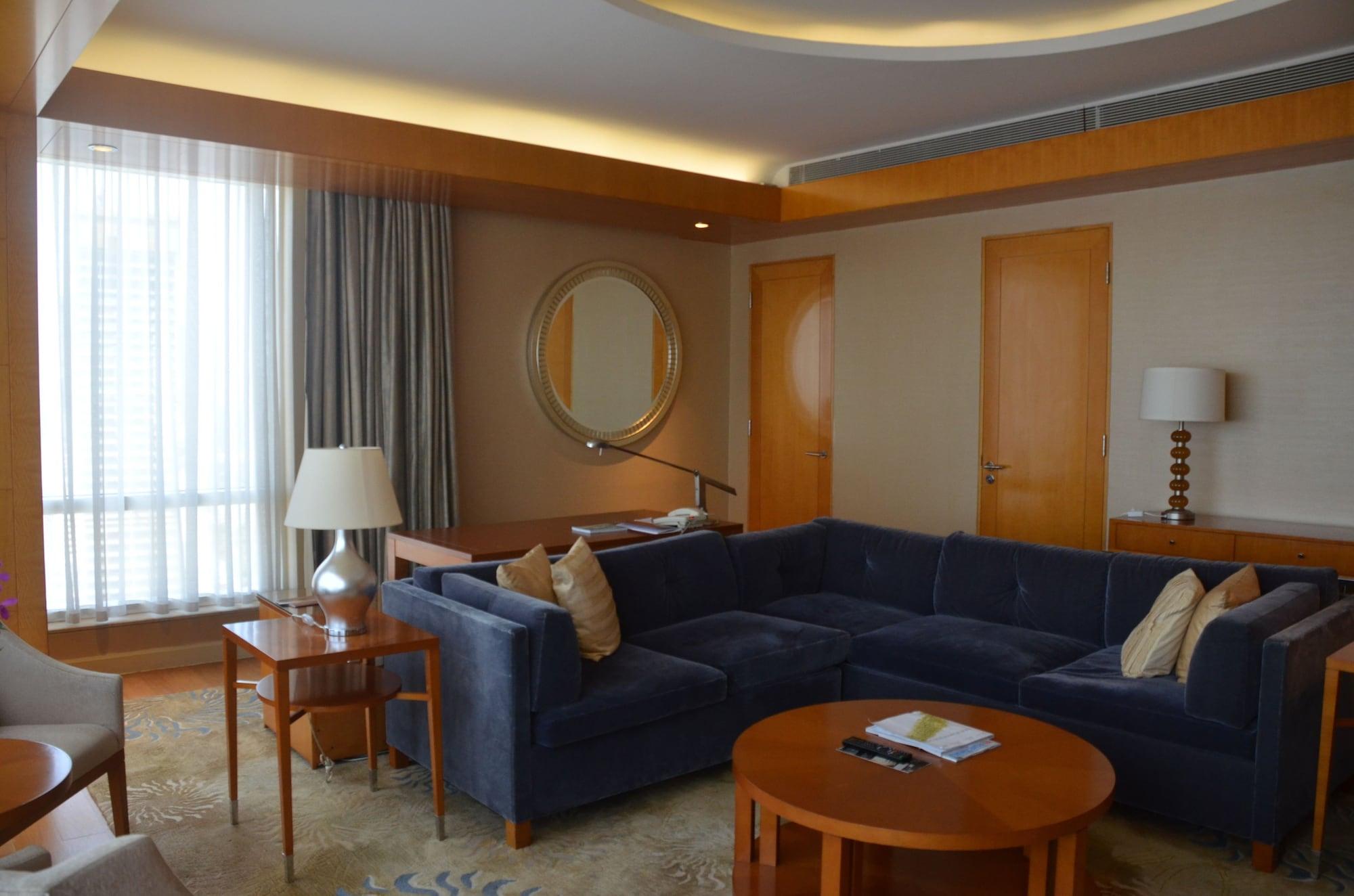 Four Seasons 5* Mumbai