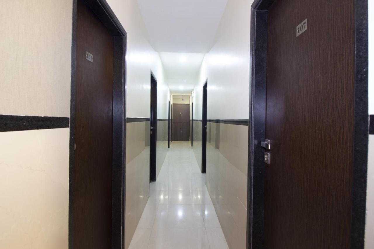 Oyo 3630 Hotel Ajwa Mumbai