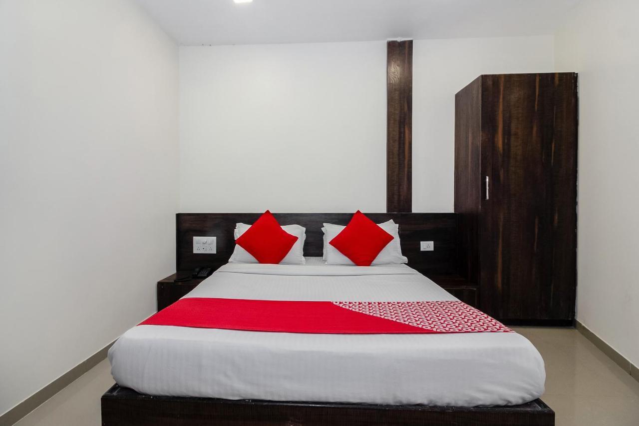 Oyo 3630 Hotel Ajwa 3* Mumbai