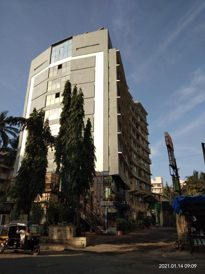 Hotel Kings International Juhu 3*