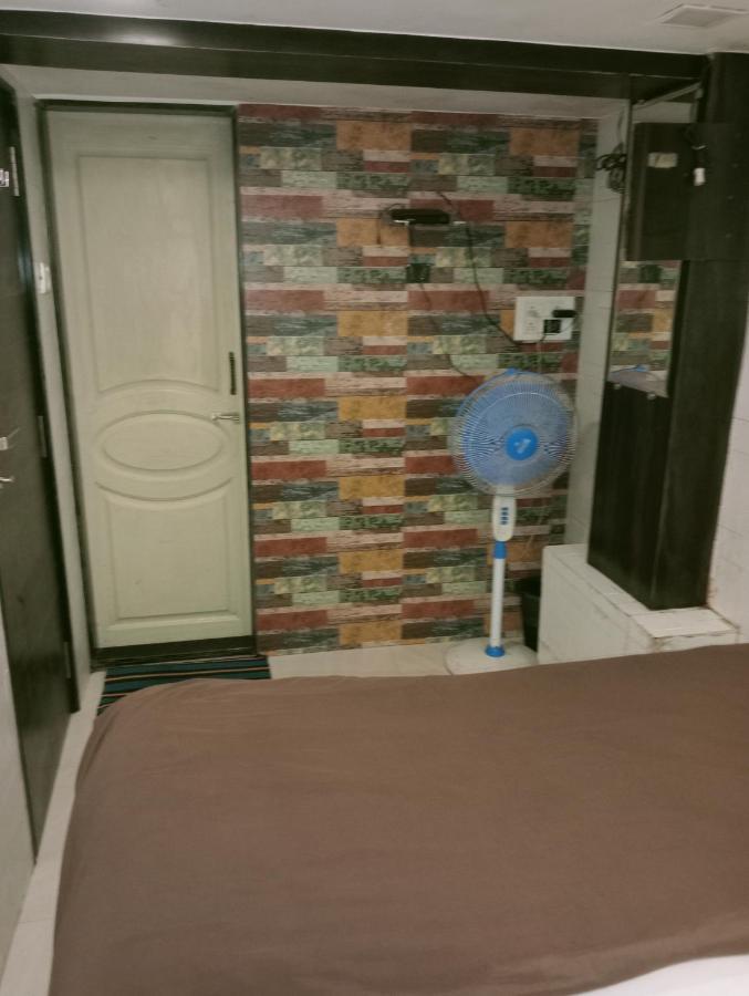 Qamar Hotel