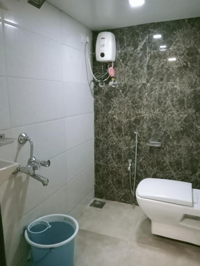 Qamar Hotel