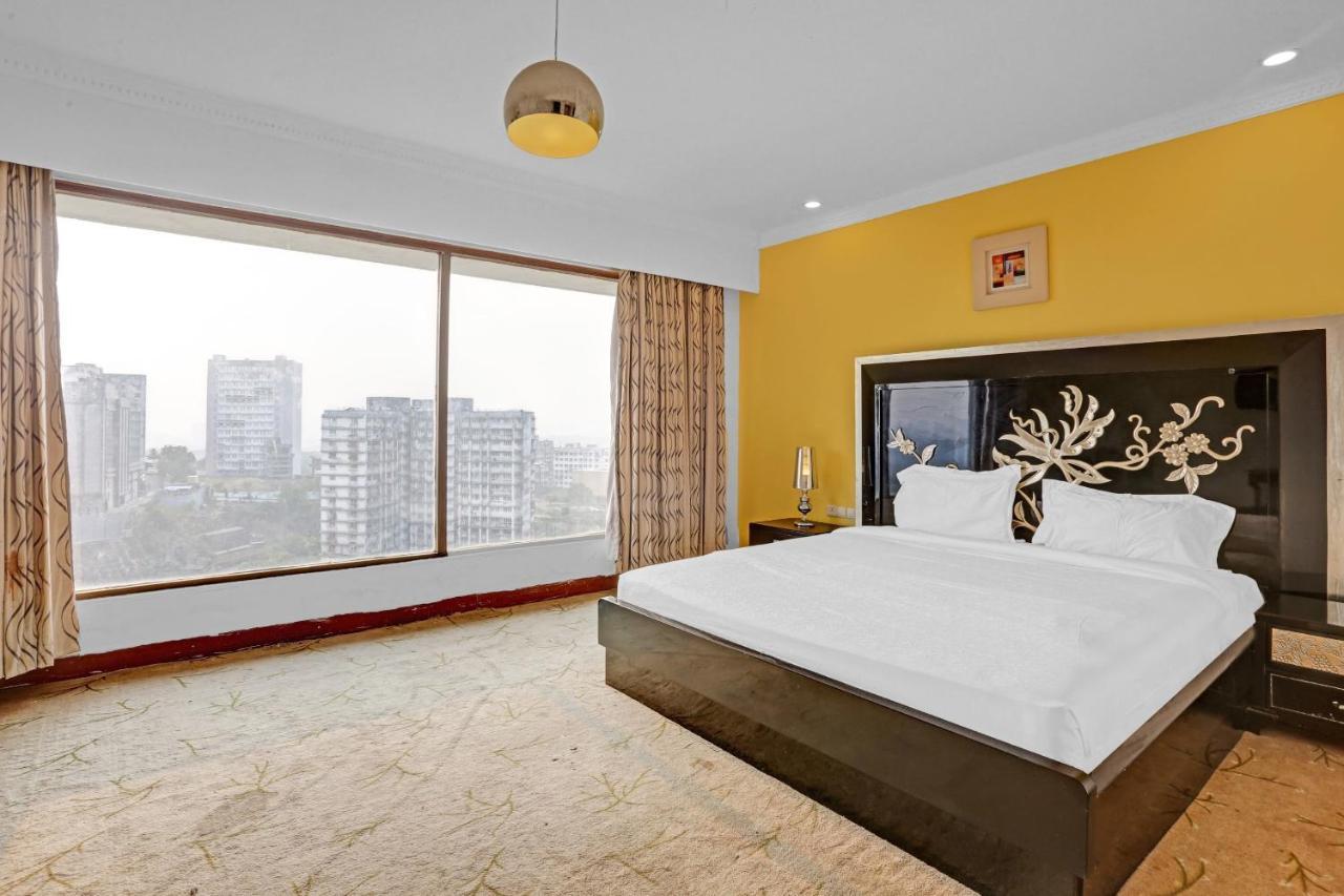 Townhouse Royal Palms Shared Serviced Mumbai