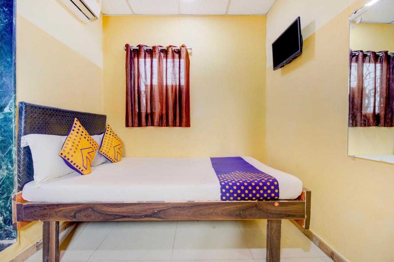 Oyo 70661 Al Makkah Managed By Paris Hotel