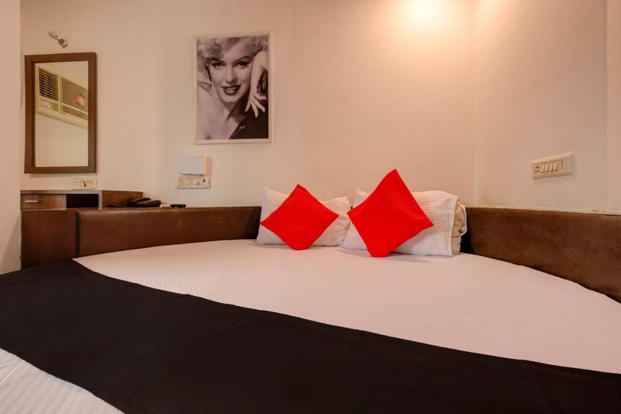 Capital O 77295 Bansidhar Bhuvan Hotel Mumbai