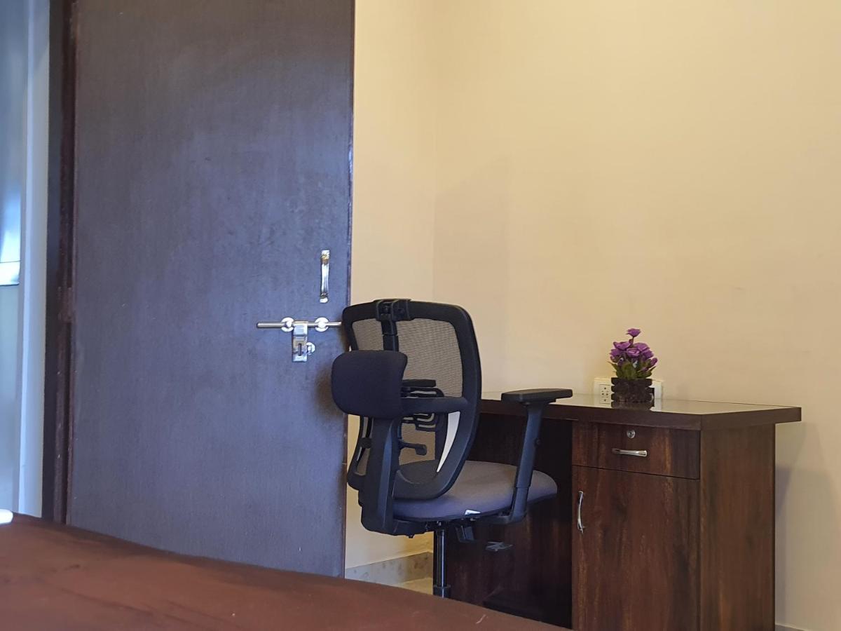 Osi Lilavati Bandra Apartment Mumbai