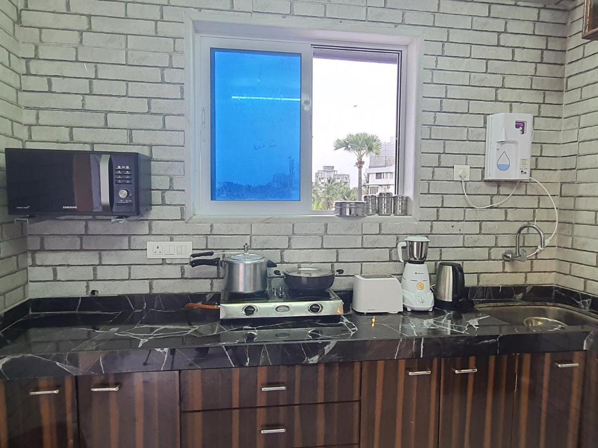 Osi Lilavati Bandra Mumbai