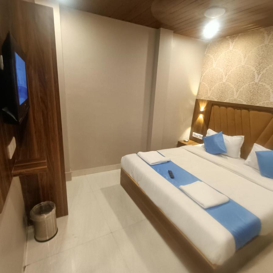 Home Stay 3* Mumbai
