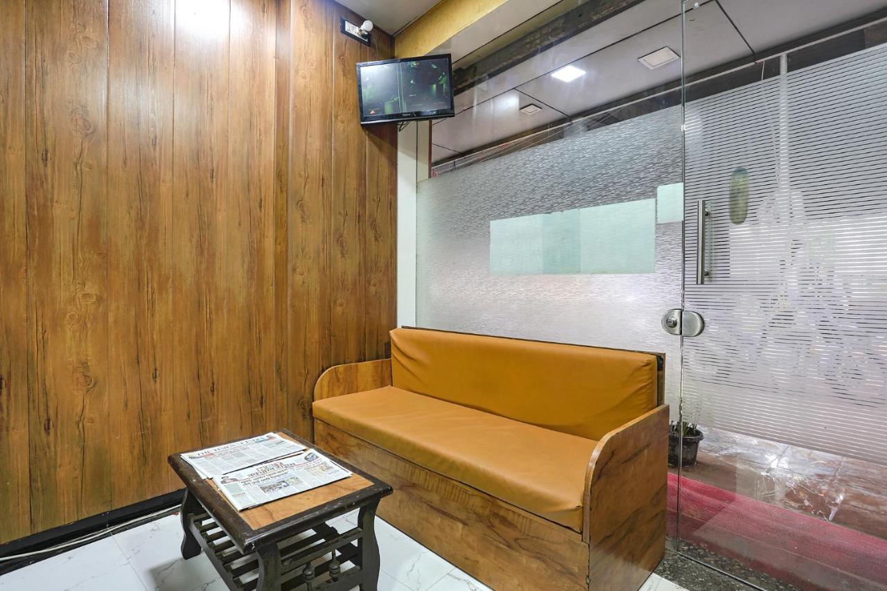 Aksa Powai Inn